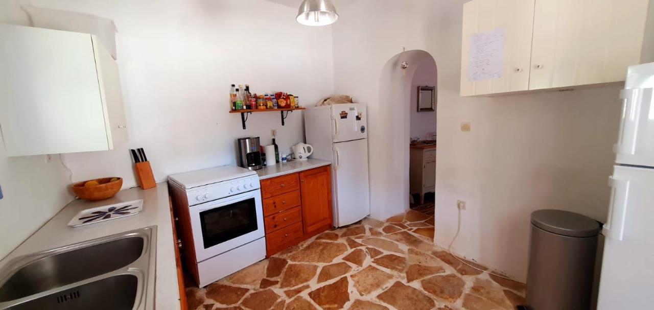 Sapounakeika Maison Charme Avec Piscine Privee, Pres De La Mer A Sappounakeika, Tyros מראה חיצוני תמונה