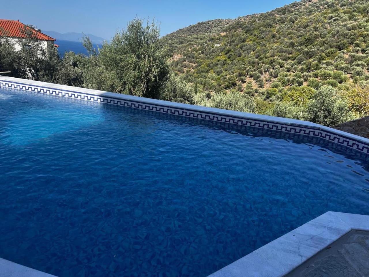 Sapounakeika Maison Charme Avec Piscine Privee, Pres De La Mer A Sappounakeika, Tyros מראה חיצוני תמונה