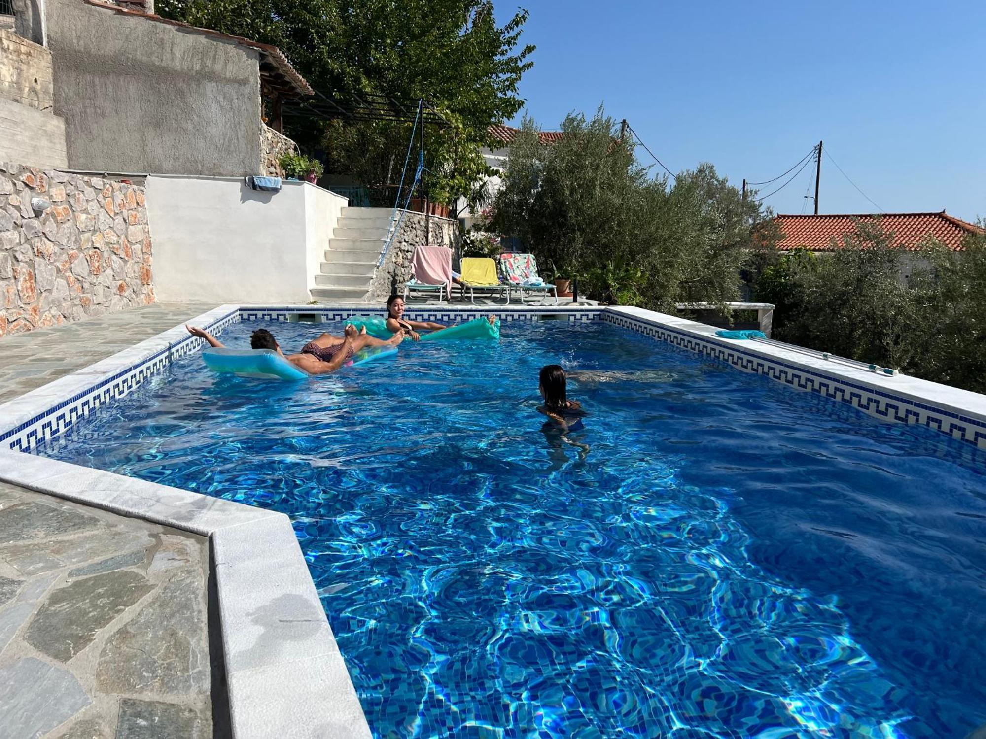 Sapounakeika Maison Charme Avec Piscine Privee, Pres De La Mer A Sappounakeika, Tyros מראה חיצוני תמונה