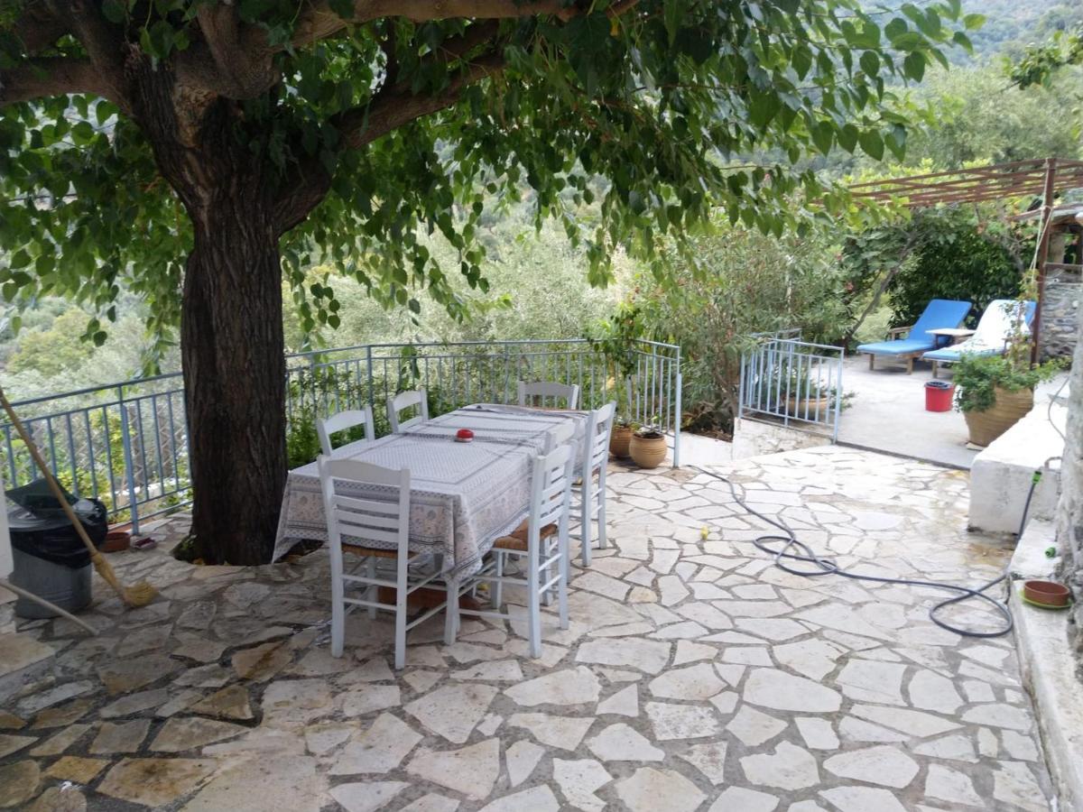 Sapounakeika Maison Charme Avec Piscine Privee, Pres De La Mer A Sappounakeika, Tyros מראה חיצוני תמונה